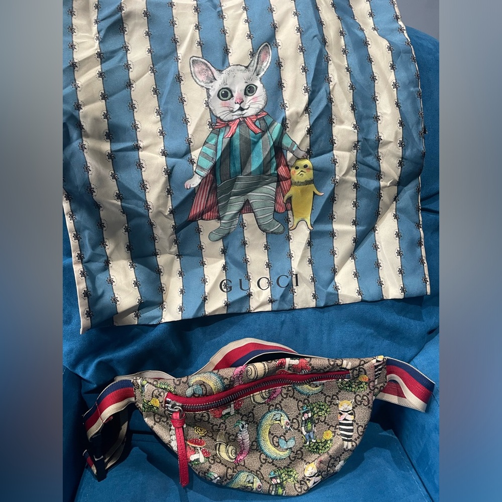 Authentic Gucci Kids waist bag along with Authentic Original Dust Bag
